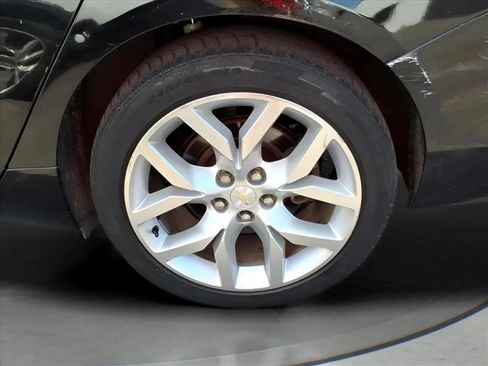 Used 2014 Chevrolet Impala LTZ FWD image 13