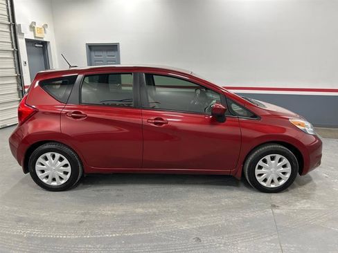 Used 2016 Nissan Versa Note SV image 6