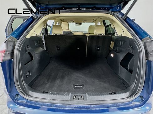 Used 2020 Ford Edge SEL w/ Convenience Package image 11