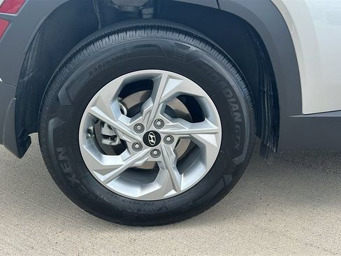 Certified 2024 Hyundai Tucson SEL FWD image 16