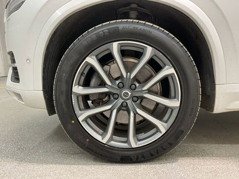 Used 2019 Volvo XC90 T6 Momentum w/ Advanced Package image 32