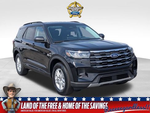 New 2026 Ford Explorer Active RWD image 1