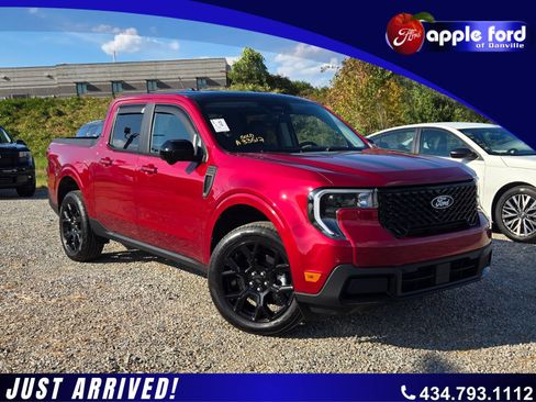 Used 2025 Ford Maverick Lariat w/ Black Appearance Package AWD/4WD image 1