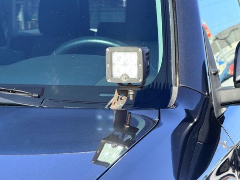 Used 2016 Toyota 4Runner SR5 AWD/4WD image 15