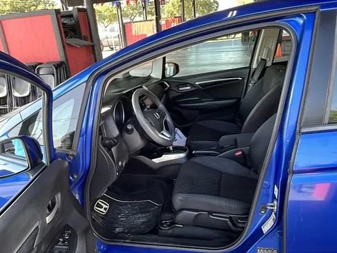 Used 2015 Honda Fit LX image 3