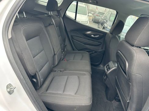 Used 2022 GMC Terrain SLE w/ Driver Convenience Package AWD/4WD image 32
