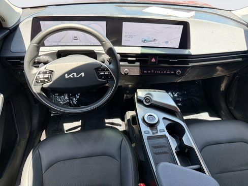 Used 2024 Kia EV6 Light AWD/4WD image 6