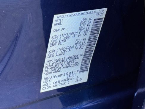 Used 2016 Nissan Titan SL image 43