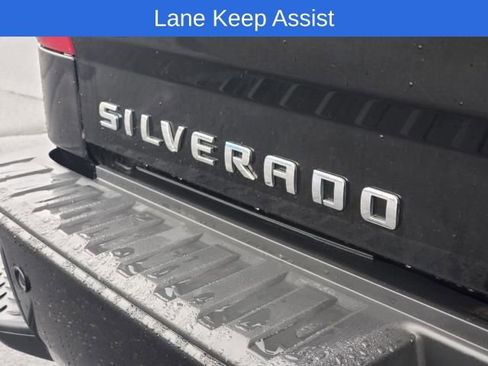 Used 2017 Chevrolet Silverado 1500 High Country image 8