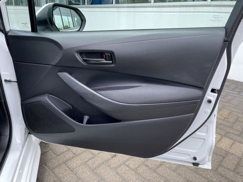 Used 2023 Toyota Corolla LE FWD image 25