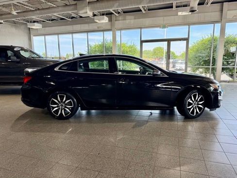 Used 2021 Chevrolet Malibu RS FWD image 10