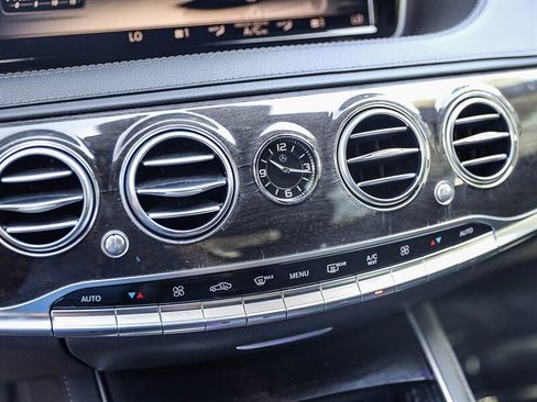 Used 2016 Mercedes-Benz S 550 Sedan image 32