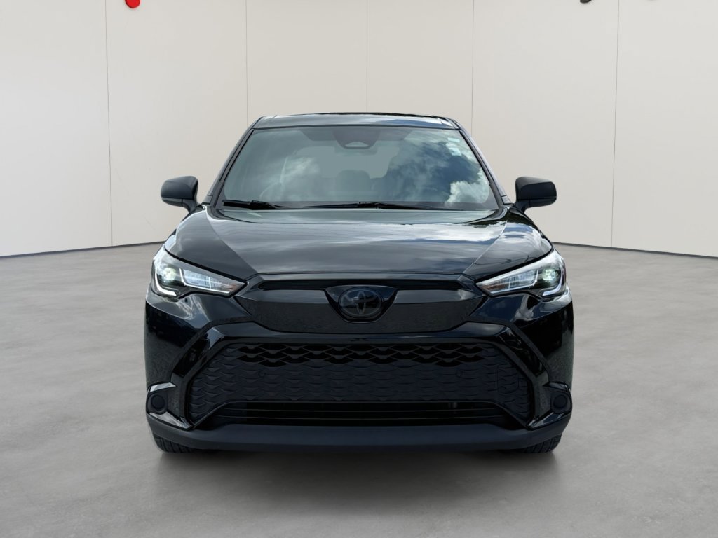Used 2023 Toyota Corolla Cross AWD Hybrid image 8