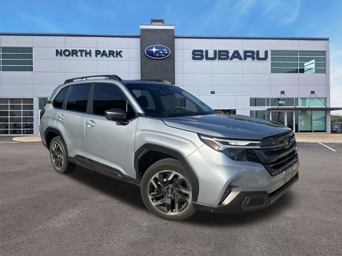 Used 2025 Subaru Forester Limited w/ Popular Package #2 AWD/4WD image 1