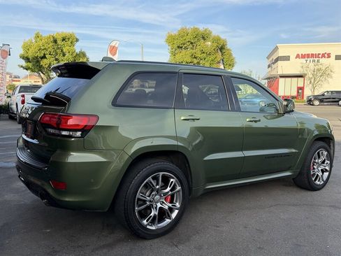Used 2020 Jeep Grand Cherokee SRT AWD/4WD image 21