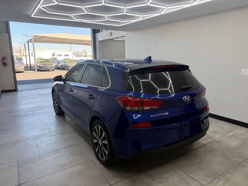 Used 2019 Hyundai Elantra GT image 6