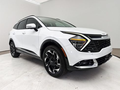 Certified 2025 Kia Sportage SX AWD/4WD image 12