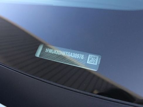 New 2026 Ford Explorer Active w/ Active Comfort Package image 38