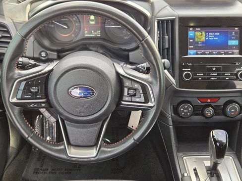 Used 2019 Subaru Crosstrek 2.0i Premium w/ Eyesight System image 10