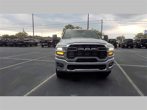New 2026 RAM 2500 Tradesman w/ Chrome Appearance Group image 17