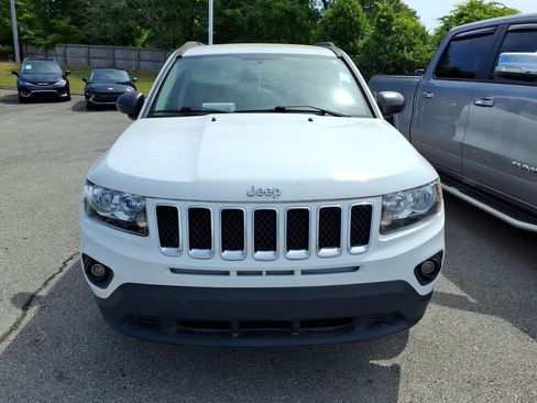 Used 2016 Jeep Compass Sport FWD image 2