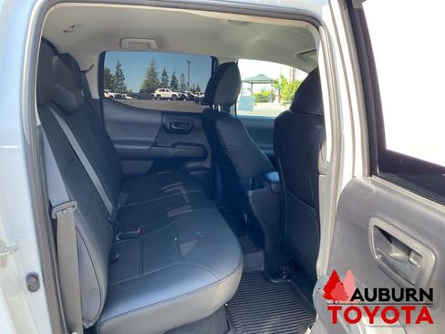 Used 2019 Toyota Tacoma SR w/ SR Convenience Package RWD image 17