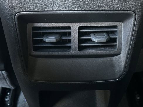 Used 2026 Chevrolet Colorado Trail Boss AWD/4WD image 15