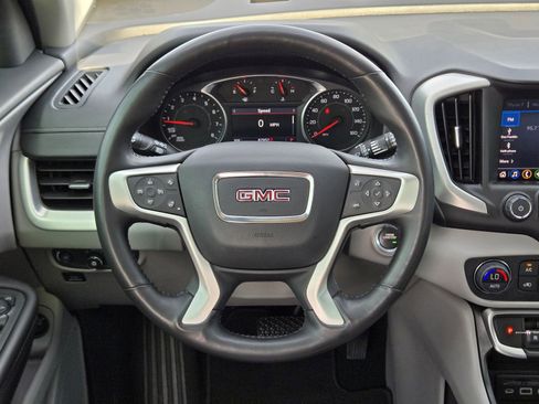 Used 2022 GMC Terrain SLT FWD image 14