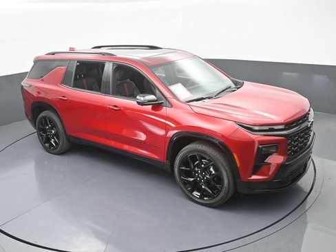 Used 2024 Chevrolet Traverse RS image 70