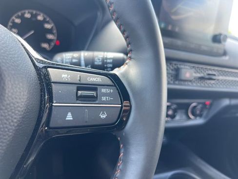 Used 2024 Honda HR-V Sport image 19