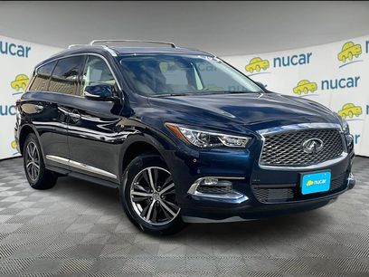 Used 2019 INFINITI QX60 Luxe w/ Essential Package