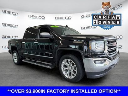 Used 2017 GMC Sierra 1500 SLT w/ SLT Premium Package