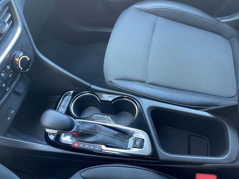 Used 2025 Buick Encore GX Preferred image 39