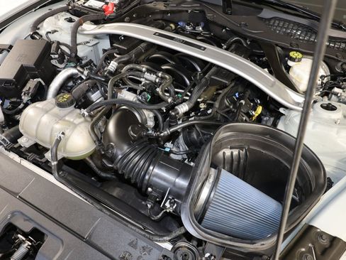 Used 2021 Ford Mustang Mach 1 w/ Mach 1 Handling Package RWD image 33