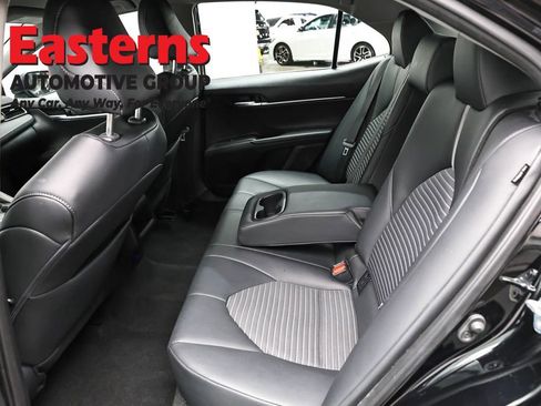 Used 2024 Toyota Camry SE w/ Convenience Package FWD image 21