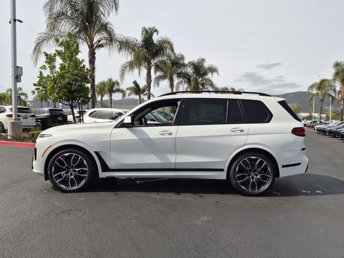 New 2027 BMW X7 xDrive40i w/ Executive Package AWD/4WD image 7