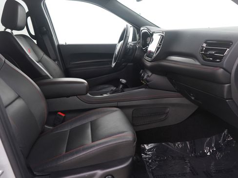 Used 2025 Dodge Durango GT image 11