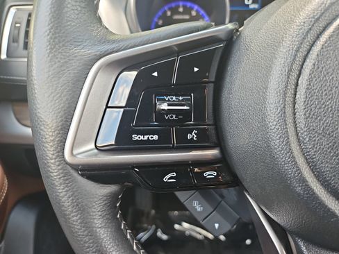 Used 2019 Subaru Outback 3.6R Touring AWD/4WD image 28