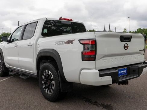 Used 2023 Nissan Frontier PRO-4X w/ Technology Package AWD/4WD image 8