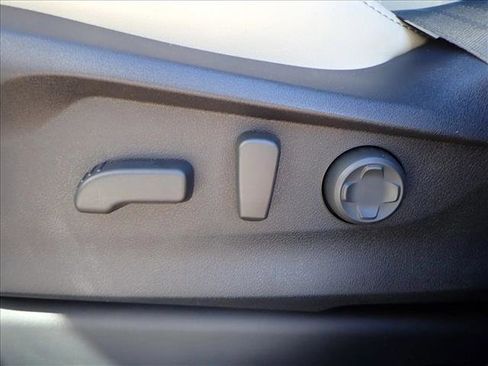 New 2026 Subaru Ascent Limited image 14