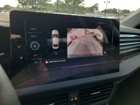 Used 2025 Volkswagen Jetta S FWD image 33