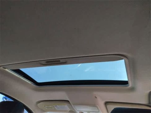 Used 2020 Ford EcoSport Titanium image 22