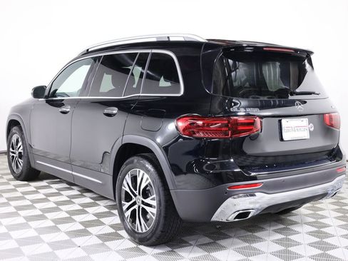 Certified 2025 Mercedes-Benz GLB 250 4MATIC image 4