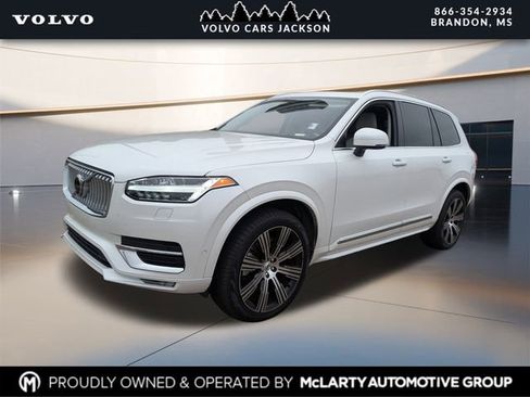 Used 2023 Volvo XC90 B6 Ultimate w/ Protection Package Premier image 6