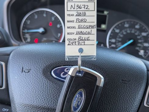 Used 2018 Ford EcoSport SE w/ SE Convenience Package image 39