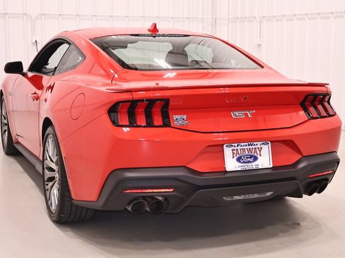 Certified 2024 Ford Mustang GT Premium RWD image 8