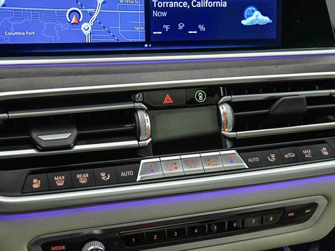 Used 2020 BMW X5 M50i w/ Dynamic Handling Package image 34