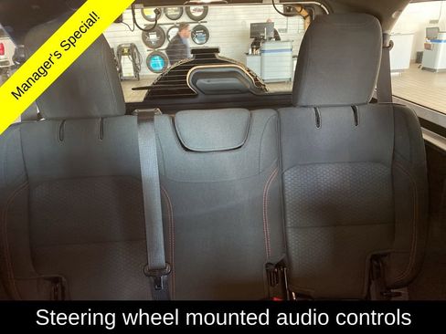 Used 2023 Jeep Wrangler Unlimited Rubicon w/ LED Lighting Group image 14