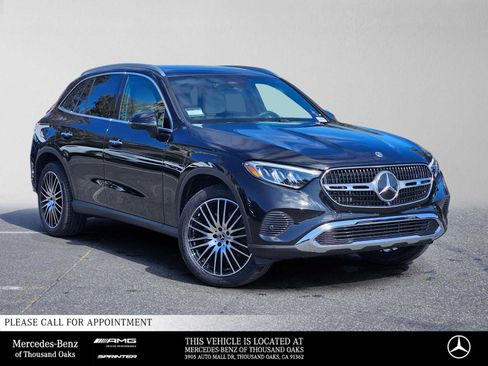 Used 2026 Mercedes-Benz GLC 300 4MATIC image 1