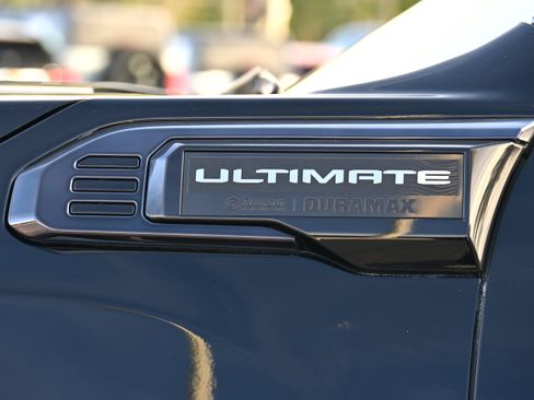 Used 2024 GMC Sierra 3500 Denali Ultimate image 43
